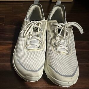 Men’s Mountain Sneakers, New